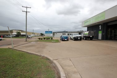 1/39-45 Hugh Ryan Drive Garbutt QLD 4814 - Image 2