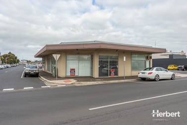 20 ELIZABETH STREET Mount Gambier SA 5290 - Image 1