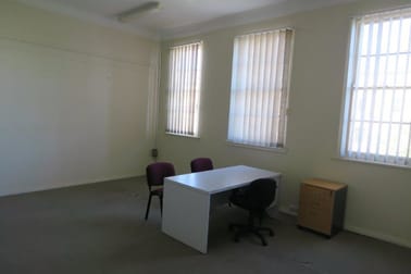 F/F - 207 Summer St Orange NSW 2800 - Image 2