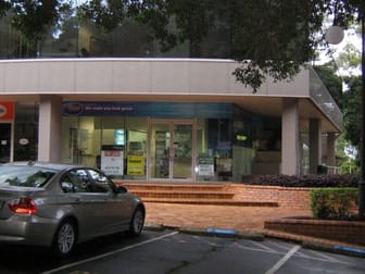 2 Holden Place Bundall QLD 4217 - Image 1