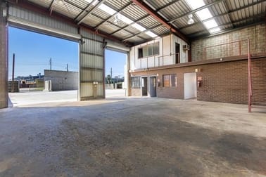 Click to view all images Moorebank NSW 2170 - Image 2