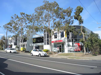 2/18 Sherbourne Road Greensborough VIC 3088 - Image 2