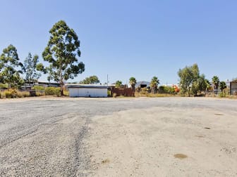 6 Caruso Court Maddington WA 6109 - Image 2