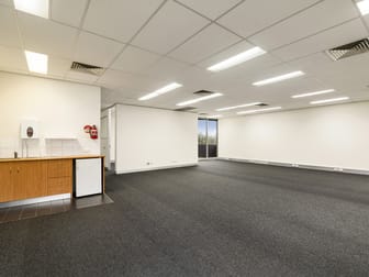 2A/758 Blackburn Road Notting Hill VIC 3168 - Image 3