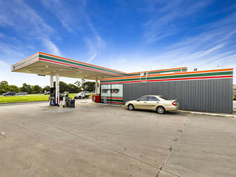 1015 South Gippsland Highway Cranbourne North VIC 3977 - Image 3