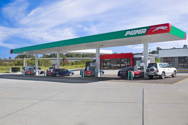 Puma Service Station Corner Weakleys Drive & Glenwood Drive Thornton NSW 2322 - Image 1