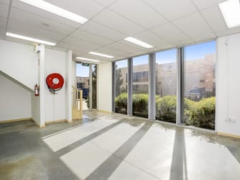 3/5 Kelletts Road Rowville VIC 3178 - Image 2