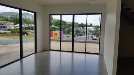 8a Commerce Close Cannonvale QLD 4802 - Image 2