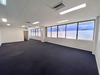 Suite 4/126 Scarborough Street Southport QLD 4215 - Image 1