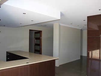 Unit 1/196 North Street North Toowoomba QLD 4350 - Image 2