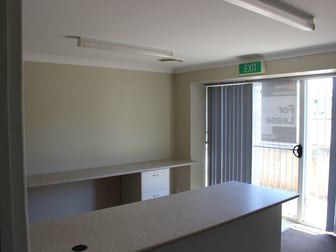 Unit 1/196 North Street North Toowoomba QLD 4350 - Image 3