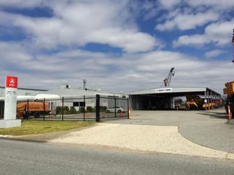 17 Glassford Road Kewdale WA 6105 - Image 1