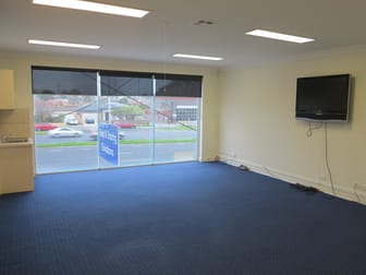 Level 1/106 Nepean Highway Mentone VIC 3194 - Image 3