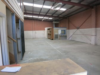 1/4 New Street Frankston VIC 3199 - Image 2