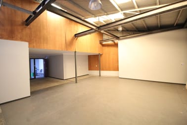 2/58-62 Water Street South Toowoomba QLD 4350 - Image 3