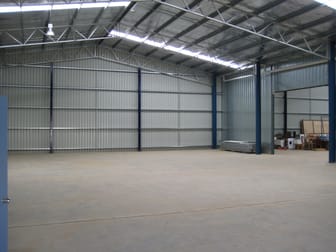 2/303 Copland Street Wagga Wagga NSW 2650 - Image 3