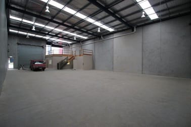1/28-30 Bate Close Pakenham VIC 3810 - Image 3