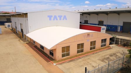341 Lavarack Avenue Eagle Farm QLD 4009 - Image 2