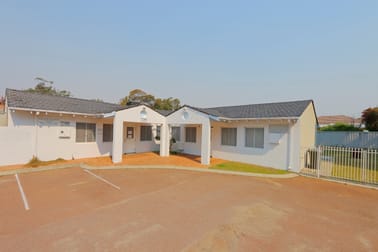 2/9 Archibald Street Willagee WA 6156 - Image 2