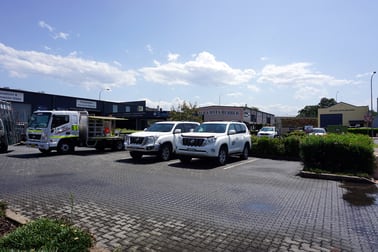 2/5 John Street Singleton NSW 2330 - Image 2