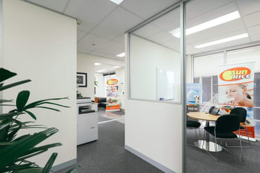 2B, 95 Salmon Street Port Melbourne VIC 3207 - Image 3
