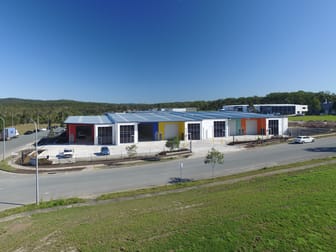 Unit 4/10-12 Claude Boyd Parade Bells Creek QLD 4551 - Image 1