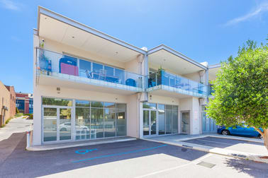 Unit 2/3 Pamment Street North Fremantle WA 6159 - Image 1