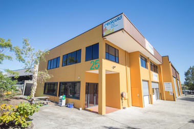 1/25 Olympic Circuit Southport QLD 4215 - Image 1