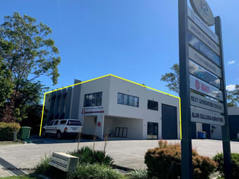 1/12 Ern Harley Drive Burleigh Heads QLD 4220 - Image 1