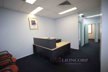 32/1 Park Road Milton QLD 4064 - Image 1