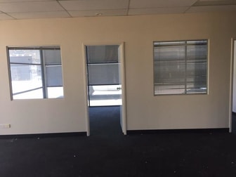 Unit B/16 Modal Crescent Canning Vale WA 6155 - Image 2