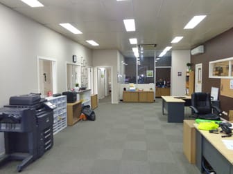 4B Everaise Court Laverton North VIC 3026 - Image 2