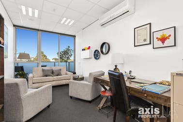 208/122 Toorak Road South Yarra VIC 3141 - Image 3