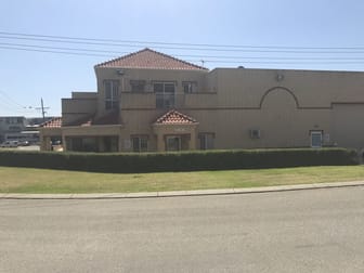 2/4 Zeta Crescent O'connor WA 6163 - Image 3