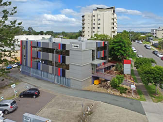 2/12 Riverview Terrace Indooroopilly QLD 4068 - Image 1