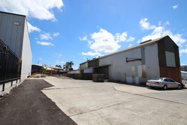 Unit 2/5 Glastonbury Avenue Unanderra NSW 2526 - Image 2