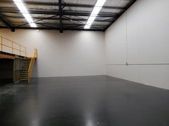 2/203 Star Street Welshpool WA 6106 - Image 2