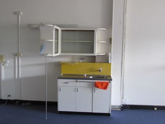 4/137 Sutton Street Redcliffe QLD 4020 - Image 3