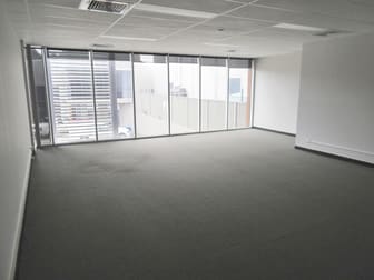 7/125 Highbury Road Burwood VIC 3125 - Image 3