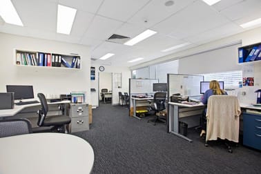 125 Olympic Circuit Southport QLD 4215 - Image 3