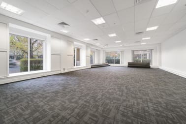 402 St Kilda Road Melbourne 3004 VIC 3004 - Image 2