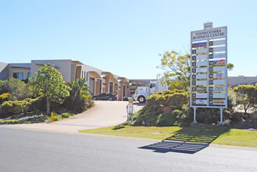 Unit 6/11-15 Gardner Court Wilsonton QLD 4350 - Image 2