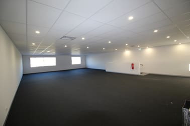 9 & 11/26-28 Carbine Way Mornington VIC 3931 - Image 3