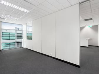 3/3 Westside Avenue Port Melbourne VIC 3207 - Image 3