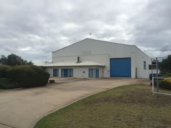8 Watervale Drive Green Fields SA 5107 - Image 1