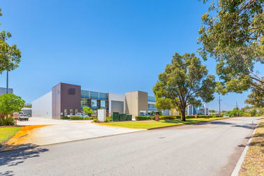 4/1-9 Kurnall Road Welshpool WA 6106 - Image 1