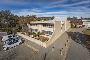 Unit 4 16 Thesiger Court Deakin ACT 2600 - Image 1