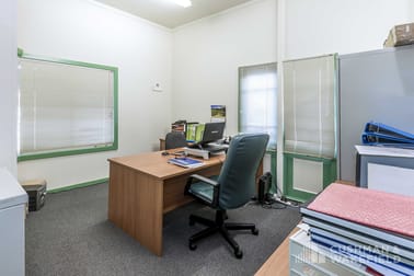 71 Frasers Road Ashgrove QLD 4060 - Image 3