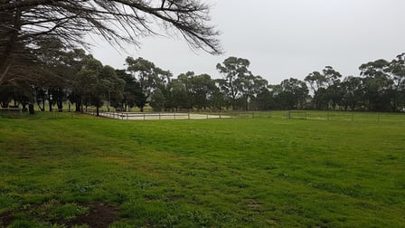 540 Bald Hill Road Pakenham VIC 3810 - Image 2