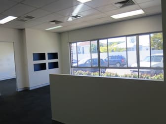 2/15 Montague Road Greenslopes QLD 4120 - Image 2